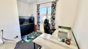 Photo 3- click for photo gallery